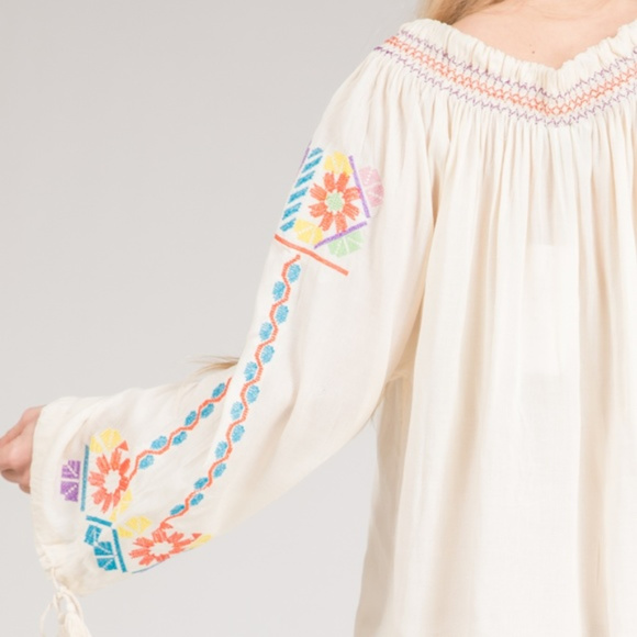 Hippie Boho Off Shoulder Peasant Blouse NWT - Picture 7 of 7